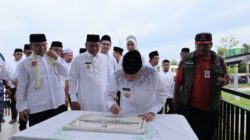 Gubernur H. Muhidin Resmikan Wisata Bawah Jembatan Barito