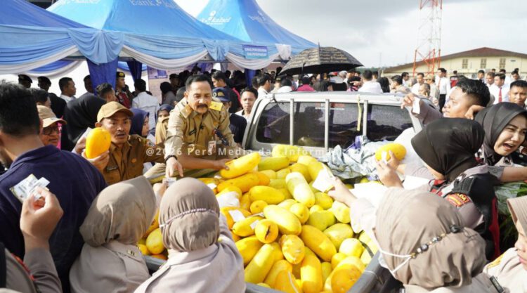 Gerakan Pangan Murah di Polda Kalsel