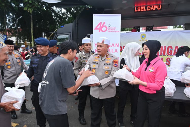 Polda Kalsel dan Bhayangkari