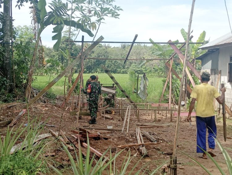 Babinsa Haruyan Gotong Royong