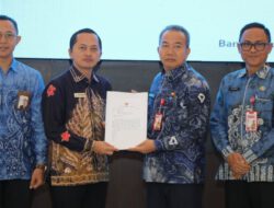 Hasil Penilaian Maladministrasi dan Opini Ombudsman RI 2025; Gubernur H. Muhidin Tekankan SKPD Berikan Pelayanan Profesional dan Transparan