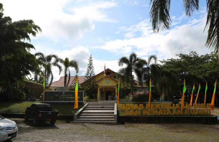 Pemkab Balangan Perbaiki 36 Jalan dan 14 Jembatan