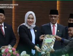 DPRD Barito Kuala Serahkan Rekomendasi LKPJ 2025 : Soroti Stunting Hingga Efisiensi Belanja Pegawai