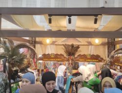Stand UMKM Booth 46 PD XXII/TB Sasirangan Todak Ramai Dikunjungi Pembeli di Kartika Expo Balai Kartini Jakarta
