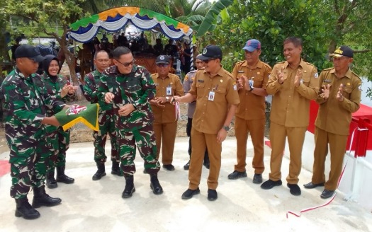 Sekretaris DPRD Barito Kuala Hadiri Peresmian Jembatan Garuda