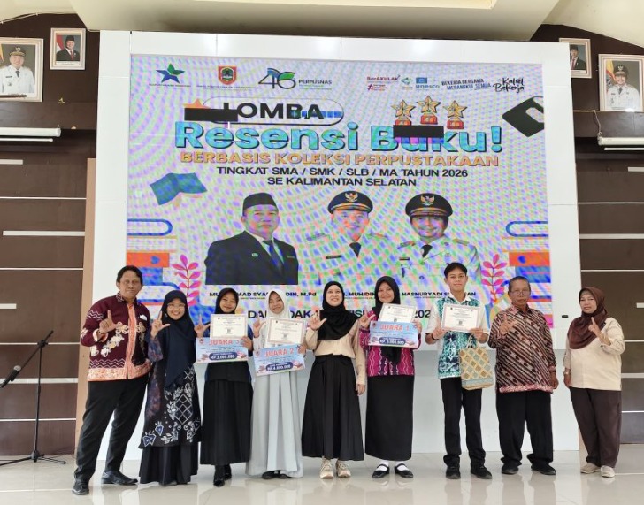 Dispersip Kalsel Umumkan Juara Lomba Resensi Buku SMA