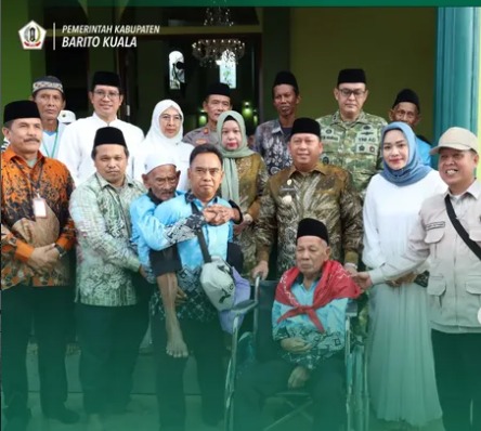 Ketua DPRD Batola Turut Lepas 295 Jemaah Haji ke Tanah Suci