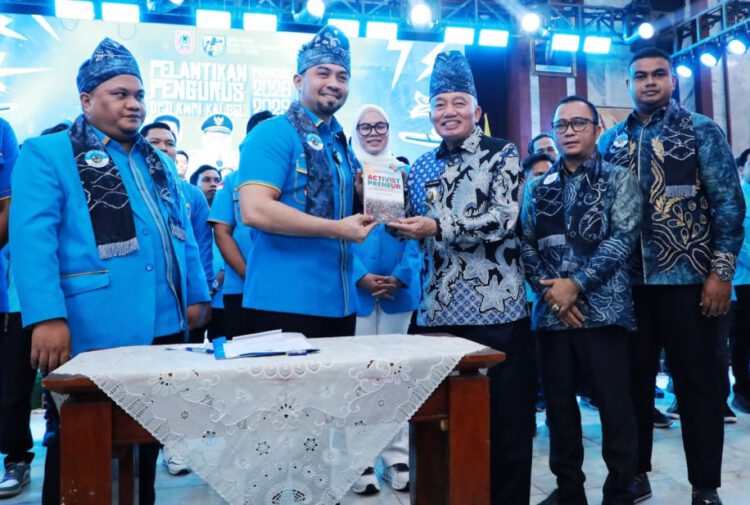 Hadiri Pelantikan Pengurus KNPI Kalsel, Gubernur H. Muhidin Siap Bantu Kegiatan Pemuda di Banua