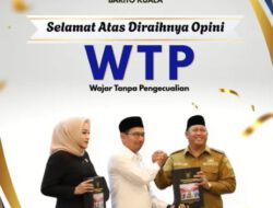 Barito Kuala Kembali Raih Opini WTP, Ketua DPRD Ayu Dyan Liliana Dampingi Bupati Terima LHP BPK