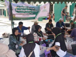 Pemkab Balangan Salurkan 450 Paket Daging Kurban, Sapi Bantuan Presiden RI Turut Diserahkan