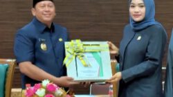DPRD Batola Gelar Paripurna, Bupati Bahrul Ilmi Sampaikan Pertanggungjawaban APBD 2025 dan Apresiasi 3 Raperda Inisiatif