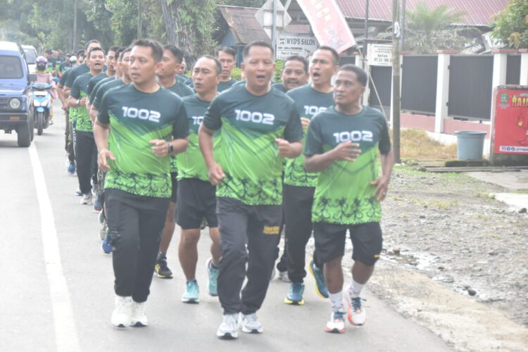 Aerobik Jadi Cara Kodim 1002/HST Menjaga Kebugaran Personel