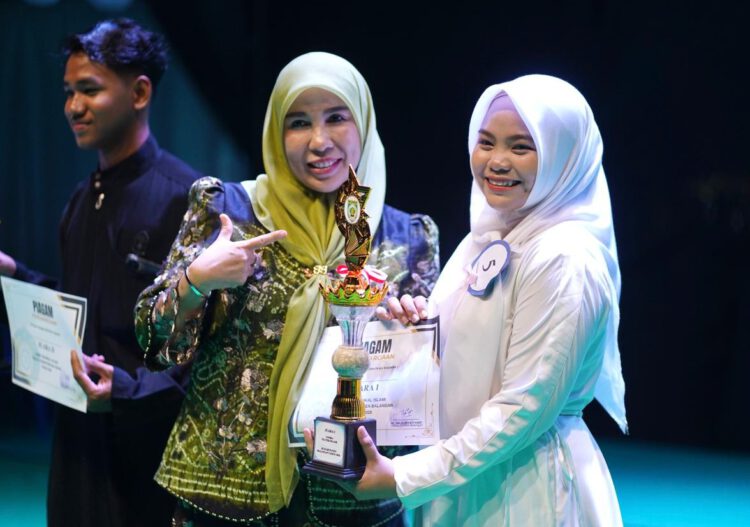 Teatrikal Puisi Islami Balangan Islamic Festival