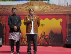 Meriahnya Perayaan 1 Suro di Desa Kampung Baru, Ribuan Warga Antusias Ikuti Kirab Budaya Jawa