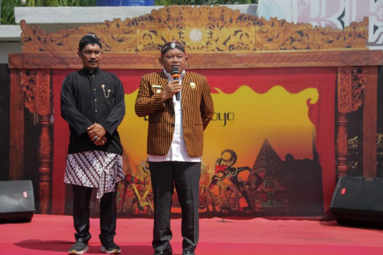 Meriahnya Perayaan 1 Suro di Desa Kampung Baru