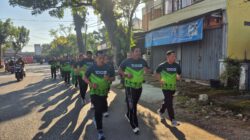 Semangat Jaga Kebugaran, Prajurit Kodim 1002/HST Laksanakan Lari Jalanan