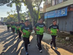 Semangat Jaga Kebugaran, Prajurit Kodim 1002/HST Laksanakan Lari Jalanan