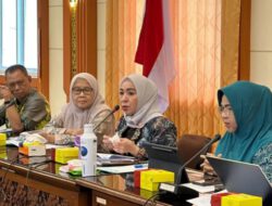 Ketua TP PKK Hj. Fathul Jannah Muhidin Pimpin Rapat Bulanan; Mantapkan Program Lomba hingga Penyaluran Bantuan dan Pelayanan Masyarakat