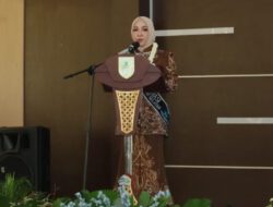 Hj Fathul Jannah Muhidin Launching Buku Bunda Literasi Banua; Literasi Meningkat Banua Cerdas