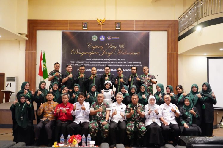 107 Mahasiswa Politeknik Kesdam VI/Banjarmasin Resmi Sandang Cap dan Ikrar Profesi
