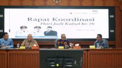 Gubernur H. Muhidin Pimpin Rapat Matapkan Persiapan Hari Jadi ke-76 di Masjid Syekh Muhammad Arsyad Al- Banjari