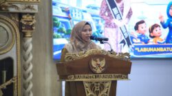 Pemkab Labuhanbatu Salurkan Beasiswa