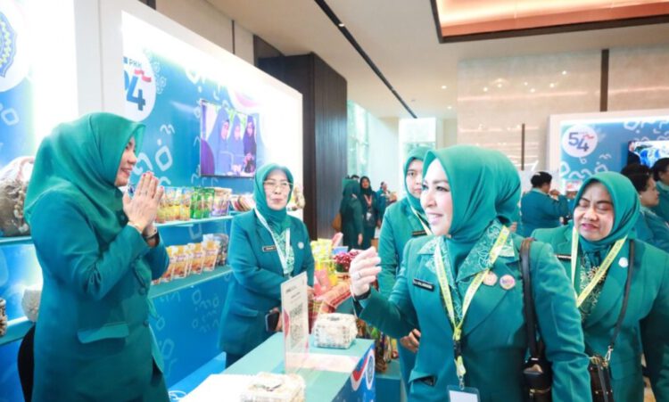 PKK Kalsel Mantapkan Langkah, Hj. Fathul Jannah Dorong Program Tepat Sasaran hingga Pelosok Daerah