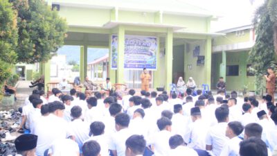 Wabup Labuhanbatu Motivasi Ratusan Siswa Baru SMPIT Arrozaq: Hormati Guru dan Orang Tua, Kunci Sukses Dunia Akhirat