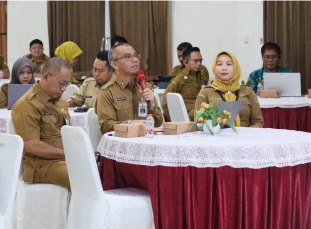 ekwan Barito Kuala Hadiri Evaluasi SAKIP