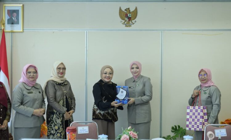BKOW Kalsel Jalin Sinergi dengan BKOW DKI Jakarta, Ellyana Trisya: Belajar Inovasi Demi Perempuan dan Keluarga