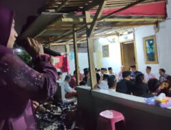 Arnih Aryani Hadiri Tahlil Malam Pertama Almarhumah Ibu Sasih, Sampaikan Doa dan Belasungkawa