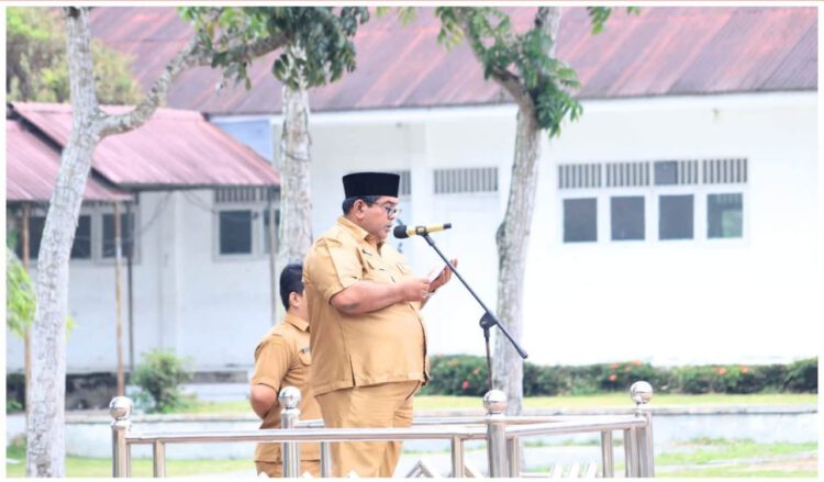 Pimpin Apel Gabungan, Asisten III Setdakab Labuhanbatu Zaid Harahap Dorong 120 ASN Raih Sertifikasi PBJ demi Pemerintahan Profesional