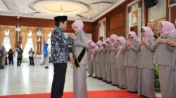 Wagub Hasnuryadi Lantik Ellyana Trisya sebagai Ketua BKOW Kalsel, Dorong Perempuan Banua Lebih Berdaya