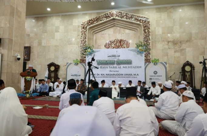 Tabligh Akbar Menteri Agama di Banjarmasin, Wagub Hasnuryadi Sulaiman Serukan Pentingnya Persatuan dan Kerukunan
