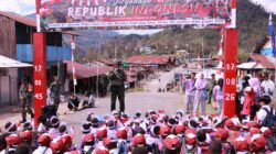 Tumbuhkan Cinta Tanah Air, Satgas Yonif 621/Manuntung Semarakkan HUT ke-81 RI di Sinak
