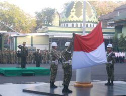 Korem 101/Antasari Gelar Upacara HUT ke-81 RI, Danrem Tekankan Disiplin dan Kemanunggalan TNI dengan Rakyat