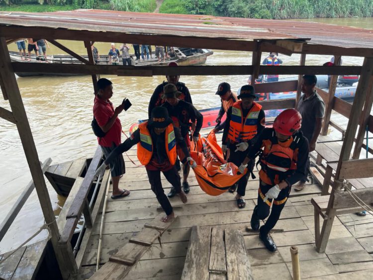 Berkat Kerja Sama Masyarakat dan Tim Gabungan, Korban Hanyut di Sungai Bilah Akhirnya Ditemukan