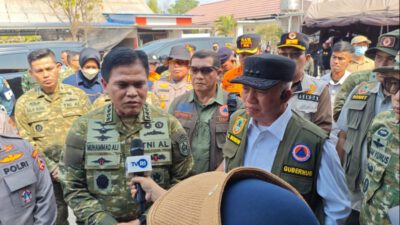 Tinjau Karhutla Kalsel, KSAL Muhammad Ali Apresiasi Sinergi Seluruh Aparat