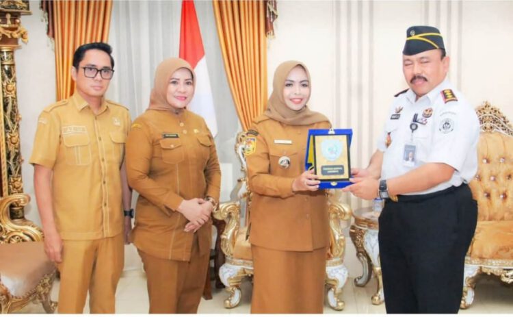 Bupati Labuhanbatu menerima audiensi Kepala Lembaga Pemasyarakatan Kelas IIA Rantauprapat
