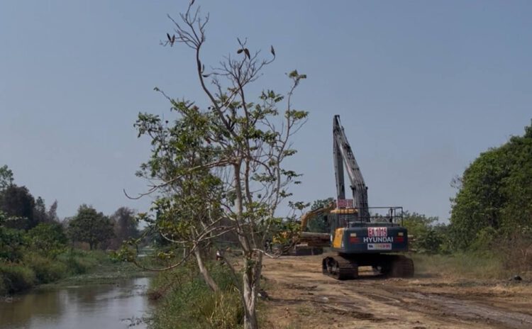 Cegah Karhutla Meluas, PUPR Kalsel Perkuat Sistem Tata Air dan Pembasahan Lahan