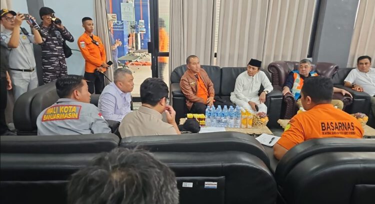 Pencarian KM Virgo Transport 8 Terus Dilakukan, 107 Penumpang Selamat