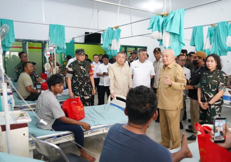 Tinjau Langsung Korban Selamat KM Virgo Transport 8, Menhub Bersama Gubernur Kalsel dan Danrem 101/Ant Pastikan Penanganan Berjalan Optimal dan Pencarian Terus Diperkuat