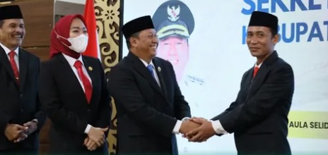 Pelantikan Sekda Batola, Ketua DPRD Tekankan Pentingnya Sinergi untuk Pelayanan Masyarakat