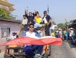 Ribuan Simpatisan Meriahkan Pawai Akbar Siman Sagita Samyong Menjelang Pilkades Cipayung