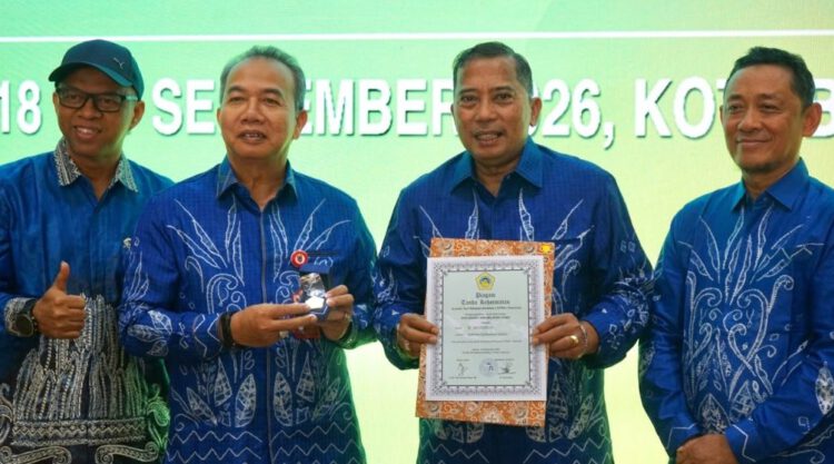 Gubernur Kalsel Raih Penghargaan Adhi Bhakti Tani Nelayan Utama, Bukti Komitmen Perkuat Sektor Pertanian dan Perikanan