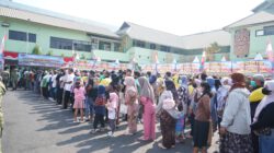 Sambut HUT ke-81 TNI, Korem 101/Antasari Bagikan 1.300 Paket Sembako Gratis Hingga Pengobatan Gratis