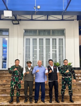 Gubernur H. Muhidin Sinergi Penguatan Penanganan Kahutla Bersama Menteri Kehutanan dan Kepala BNPB