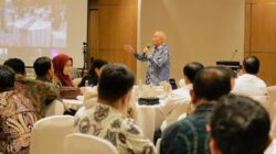 Perkuat Penanganan Karhutla, Gubernur Kalsel H. Muhidin Gandeng Perusahaan Terlibat Pemadaman Api Serentak