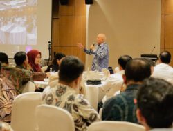 Perkuat Penanganan Karhutla, Gubernur Kalsel H. Muhidin Gandeng Perusahaan Terlibat Pemadaman Api Serentak