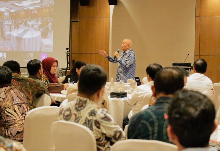 Perkuat Penanganan Karhutla, Gubernur Kalsel H. Muhidin Gandeng Perusahaan Terlibat Pemadaman Api Serentak